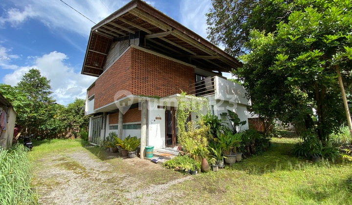 Asri House Fully Furnished in West of Sleman Regency Government