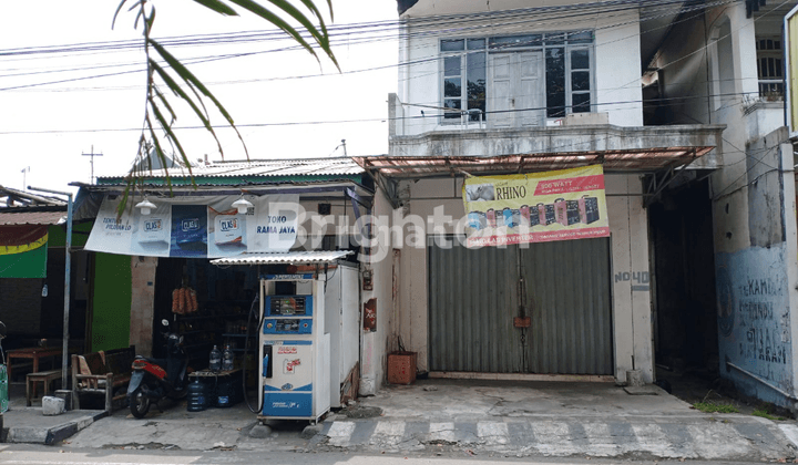 RUKO DEPAN PASAR PINGIT DI PUSAT KOTA YOGYAKARTA, HANYA 1 KM DARI TUGU YOGYAKARTA 1