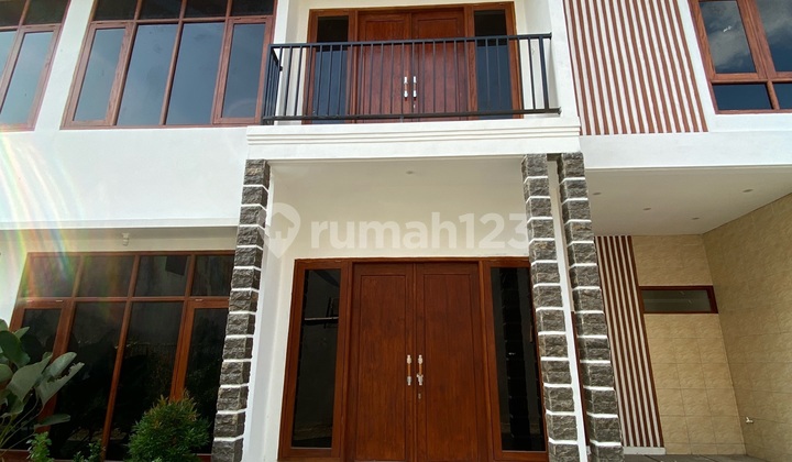 Runah Baru 2 Lantai Dekat Balaikota Yogyakarta 2