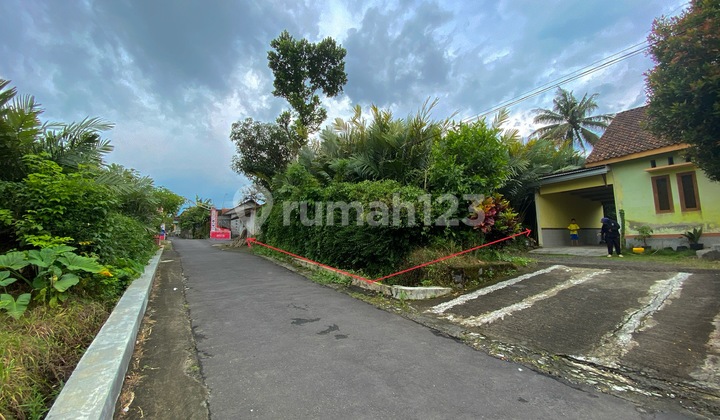 Tanah Pekarangan Cocok Untuk Villa Dengan View Merapi Tanah Pekarangan Cocok Untuk Villa Dengan View Merapi