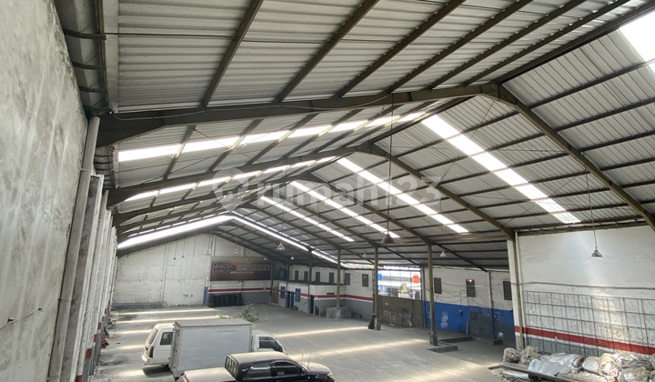 Large Shop House Near Pakuwon Mall and North Ring Road 2