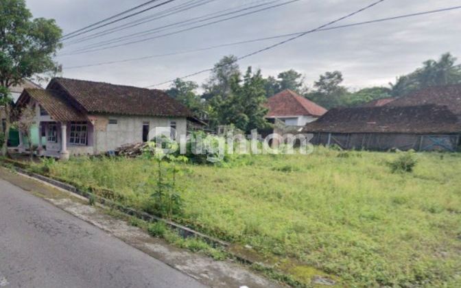 Tanah Pekarangan Pinggir Jalan di Timur Kampus UII Tanah Pekarangan Pinggir Jalan di Timur Kampus UII