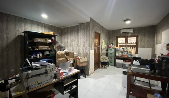 Office Near City Hall and Campus in Yogyakarta City Center