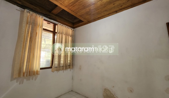 Disewakan Ruang Usaha Lokasi Strategis Sayap Dago 10