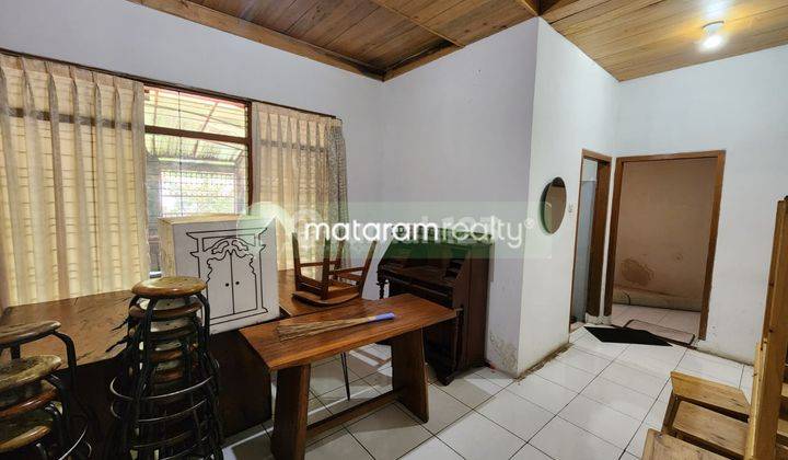 Disewakan Ruang Usaha Lokasi Strategis Sayap Dago 12