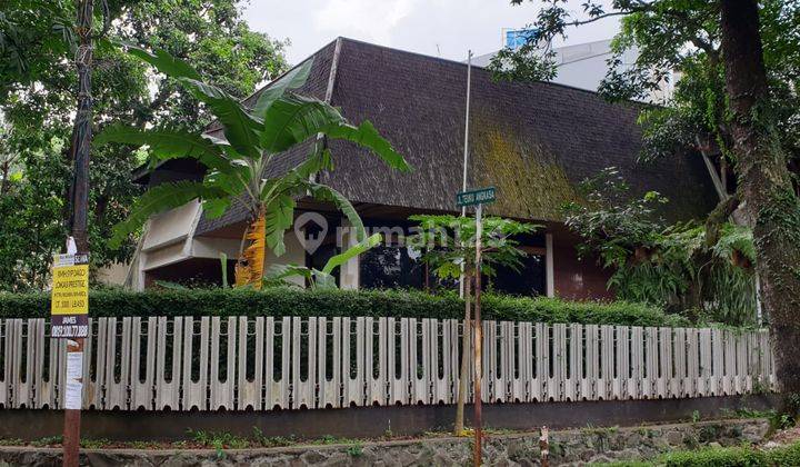 Dijual Rumah Prime Location, Cocok Untuk Ruang Usaha, Sayap Dago 1