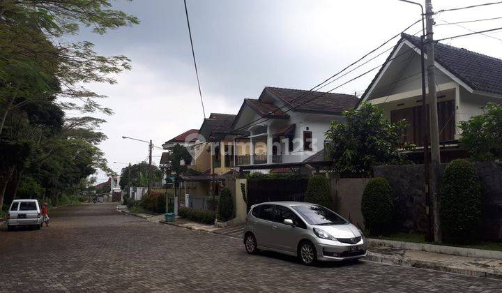 Disewa Rumah Unfurnished Dalam Komplek Setiabudhi Regency 2