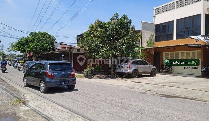 Disewakan Ruko Kawasan Ramai di Mainroad Ciganitri, Furnished 2