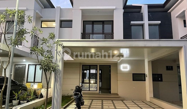 Rumah 2 Lantai Modern House Cluster Amagriya Eka, Podomoro Park