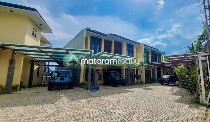 Rumah Mewah Fully Furnished di Ciumbuleuit Ada Kolam Renang 1