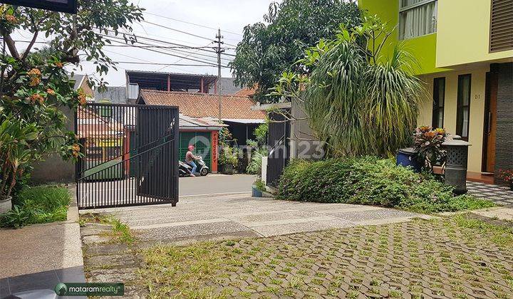 Rumah Semi Furnished Lokasi Strategis Dalam Cluster Cigadung 2