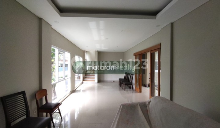 Dijual Rumah Baru Bangunan 2 Lantai Dalam Komplek Cigadung 2