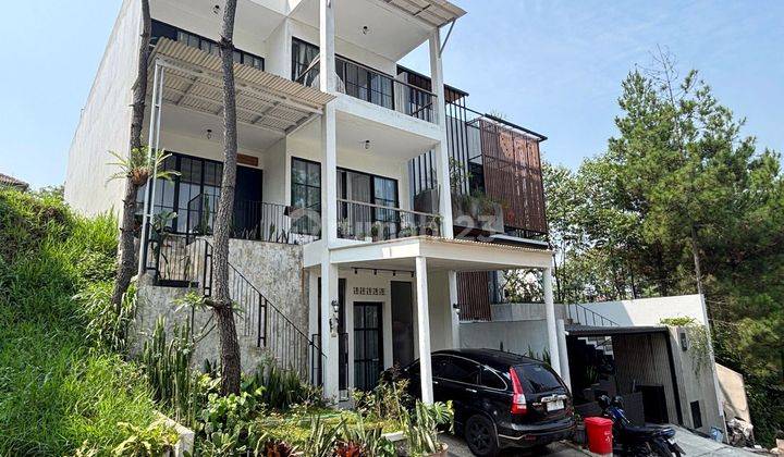 Rumah Villa Lux Siap Huni Ada Kolam Renang, Resort Dago Pakar 1