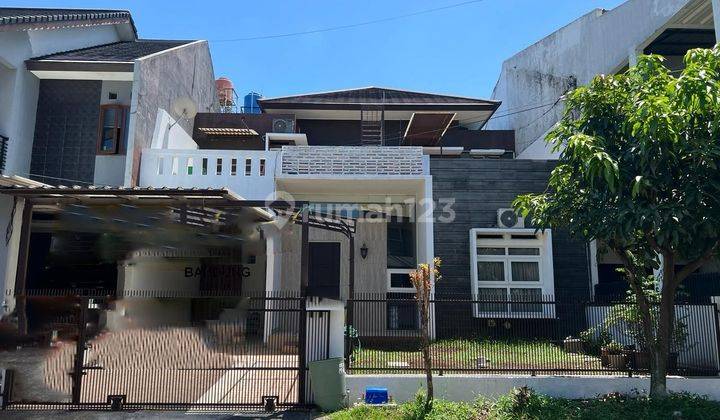 Disewakan Luxury House Semi Furnished, Komplek Buah Batu Regency 1