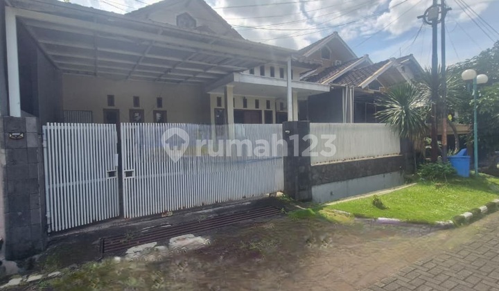 Dijual Cepat Rumah Furnished Dalam Komplek Jl.soekarno Hatta Bandung 2