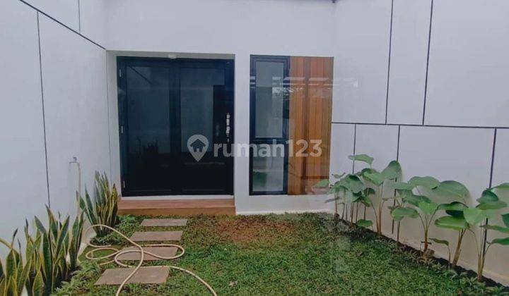 Pesanggrahan Jakarta Selatan, Rumah Minimalis Modern 1