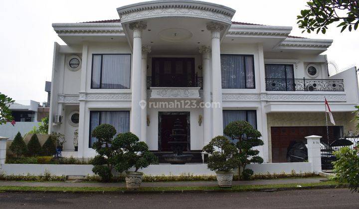 Rumah Kolam Renang Golf Bsd di Tangerang  1