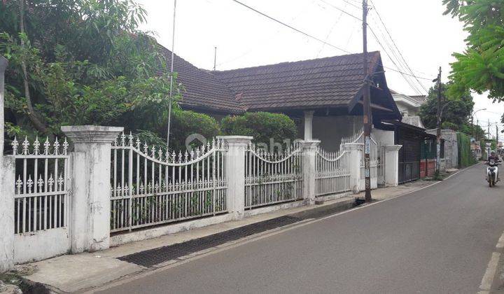 Dijual Rumah Strategis Luas Dan Asri Cirendeu  1