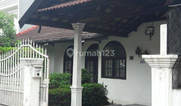 Dijual Rumah Strategis Luas Dan Asri Cirendeu  2