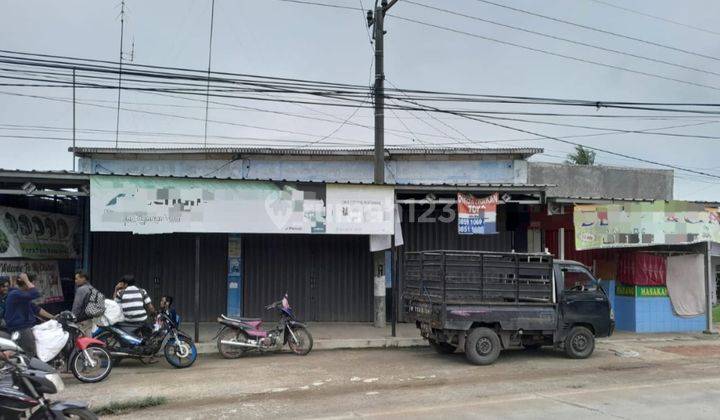 Toko Dan Rumah Terawat di Jalan Raya Batujaya 1