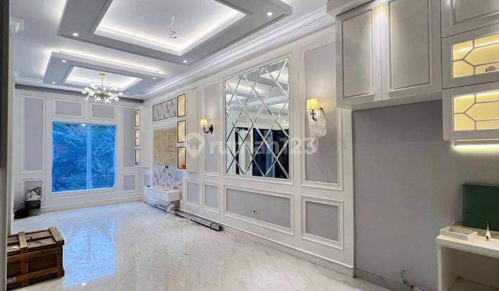 Rumah Mewah Classic + Private Pool Dalam Townhouse Akses 2 Mobil 10