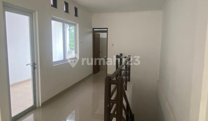 FOR RENT Shophouse BSD Sector 4 FOR RENT Shophouse BSD Sector 4