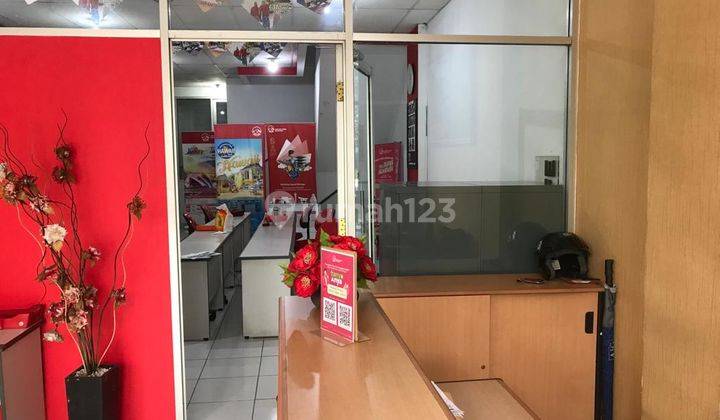 Dijual Ruko 3 Lantai Menghadap Jalan Raya di Victoria Park Karawaci 2