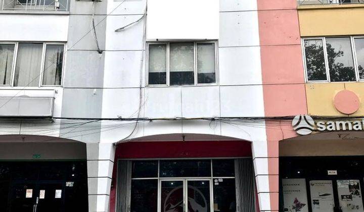 Dijual Ruko 3 Lantai Menghadap Jalan Raya di Victoria Park Karawaci 1