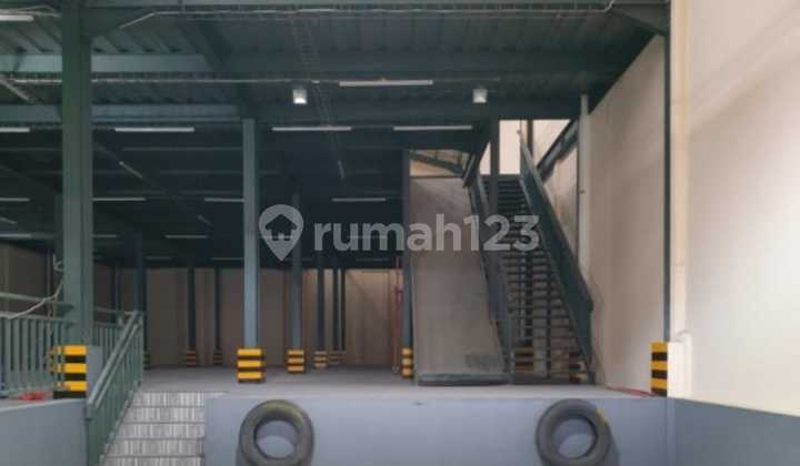 Sewa Gudang Siap Pakai di Bandengan Kertajaya Sewa Gudang Siap Pakai di Bandengan Kertajaya