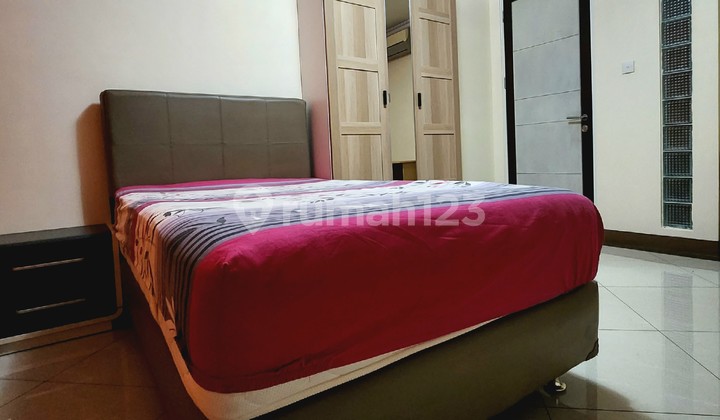 Luxury Boarding House in Pondok Indah Near PIM Competitive Price