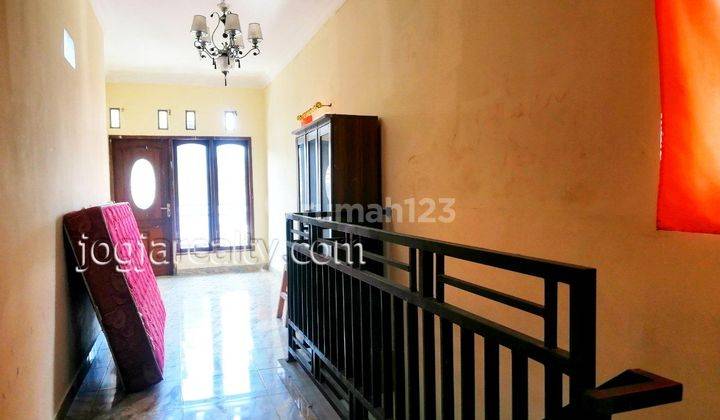 Rumah di Sewakan Dalam Perumahan Jogja Dekat Kota Kampus UGM di Sleman Yogyakarta 2 Lantai 8