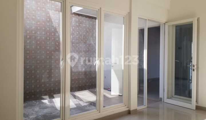 Rumah 2 lantai siap huni di BOSTON-EXT Cluster favorit di perum Puri Surya Jaya, Gedangan Sidoarjo.  8