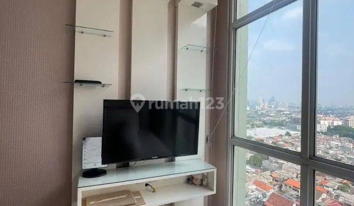 Disewakan Apartemen Central Park Residence Kondisi Furnish 2