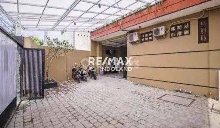 Dijual Kost 3 Lantai di Mampang Prapatan, Jaksel 2