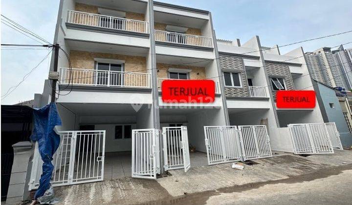 Dijual Rumah Baru di Komplek Tanjung Duren, Jakbar 1