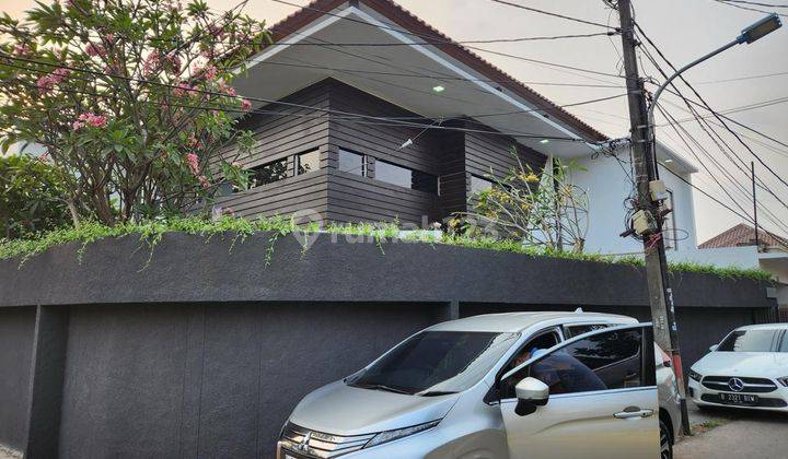 Dijual Rumah Hook 2 Lantai di Kav Dki, Meruya Selatan 2