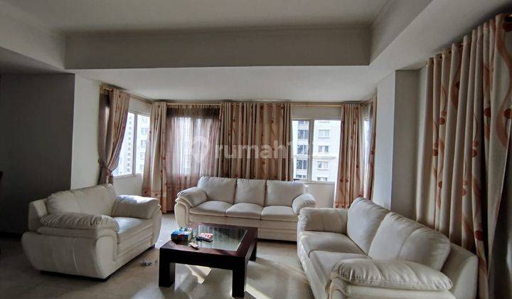 Disewakan Apartemen Royal Mediterania Type 3 Bedroom Furnish 1