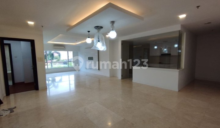 Dijual Apartemen Somerset Berlian Type 3+1 Unfurnish, Jakarta Selatan