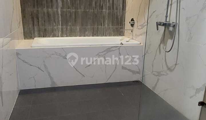 Disewakan Rumah Bagus Di Kuningan (PD013769) 2