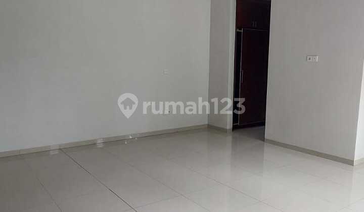 Disewakan Rumah Bagus di Kemang (Pd013969) 2