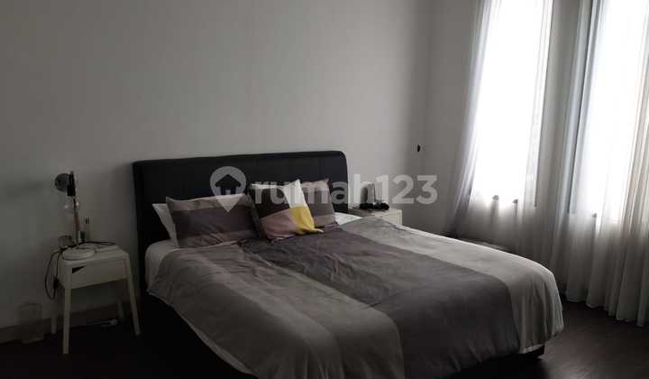 Disewakan Rumah Bagus di Kemang (Pd013970) 2