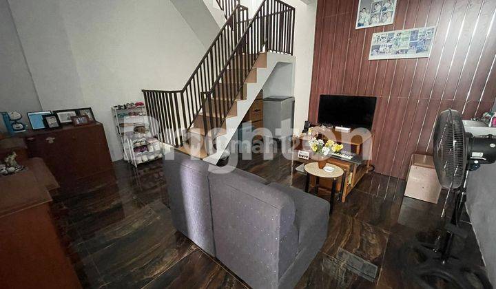 REPOSISI HARGA RUMAH 3 LANTAI  DENGAN ATAP YANG TINGGI BATURADEN CIWASTRA BANDUNG 2