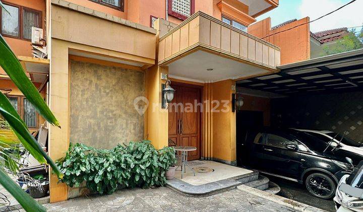 cepat rumah mewah klasik Harga menarik Lokasi strategis asyik banget