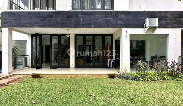 Rumah townhouse tropical Lokasi Premium Harga menarik dekat jalan raya akses pasti bagus Lebar jalan depan 2