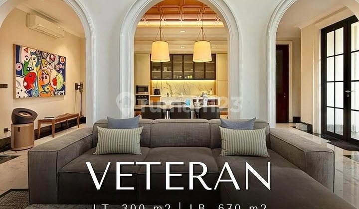 Cool Rare in South Jakarta! Modern Classic House Semi Furnished