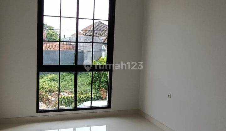 Dijual Rumah Babatan Pratama new  2