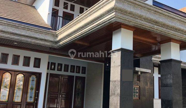 Rumah Mewah Dekat Pusat Kota di Tuparev Bagus 2