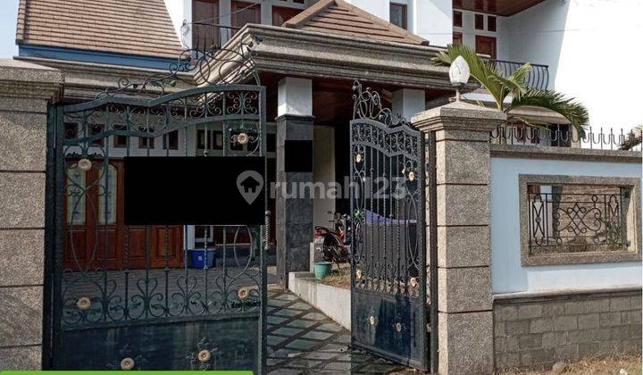 Rumah Mewah Dekat Pusat Kota di Tuparev Bagus 1