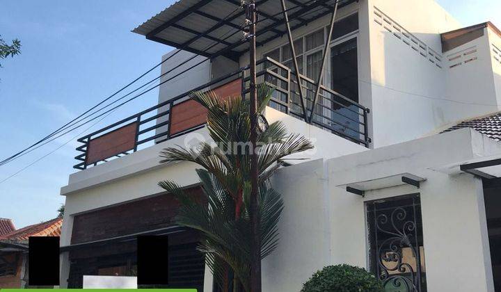 Rumah 2 Lantai Furniture di Perum burung  1