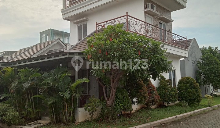 Strategic Citraland Cirebon 3-Story Hook House 2